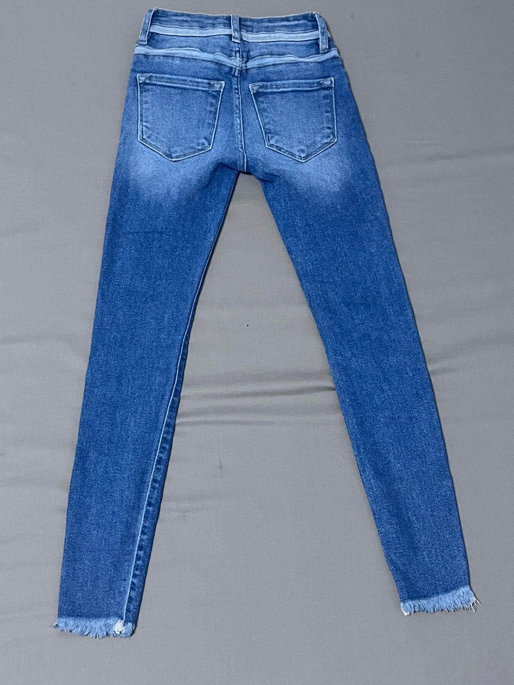 KanCan Distressed Skinny Jeans Size 23 - Picture 2 of 4